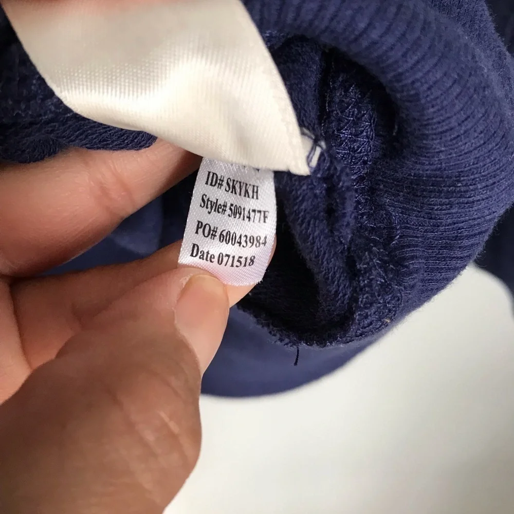 Kate Spade In Your Dreams PJ  Top size Medium in Navy blue